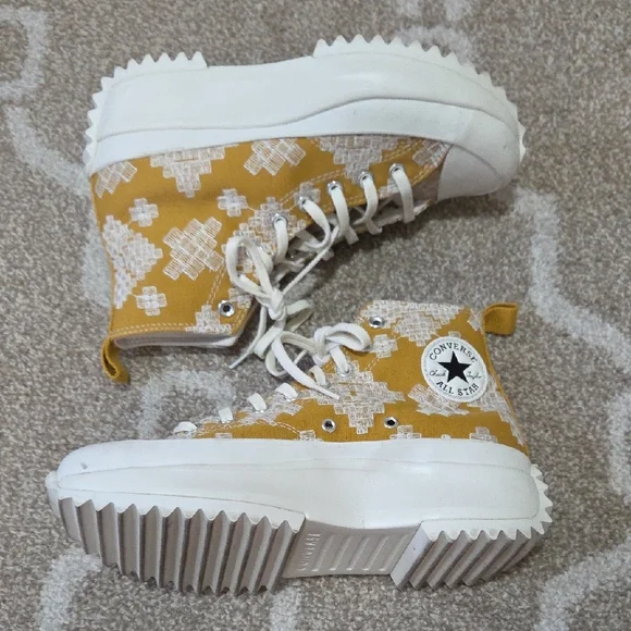 Converse Run Hike Platform Tonal Embroidery Sneakers - Size 10 (Womens) - Picture 7 of 12